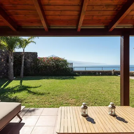 Casa vacanze Prime Sea And Mountain Views With Pool
