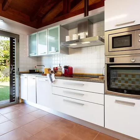 Prime Sea And Mountain Views With Pool Casa vacanze *